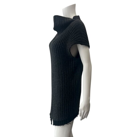 $1990 The Row Black Charcoal Knit Ribbed Tank Top size Medium - Picture 6 of 10